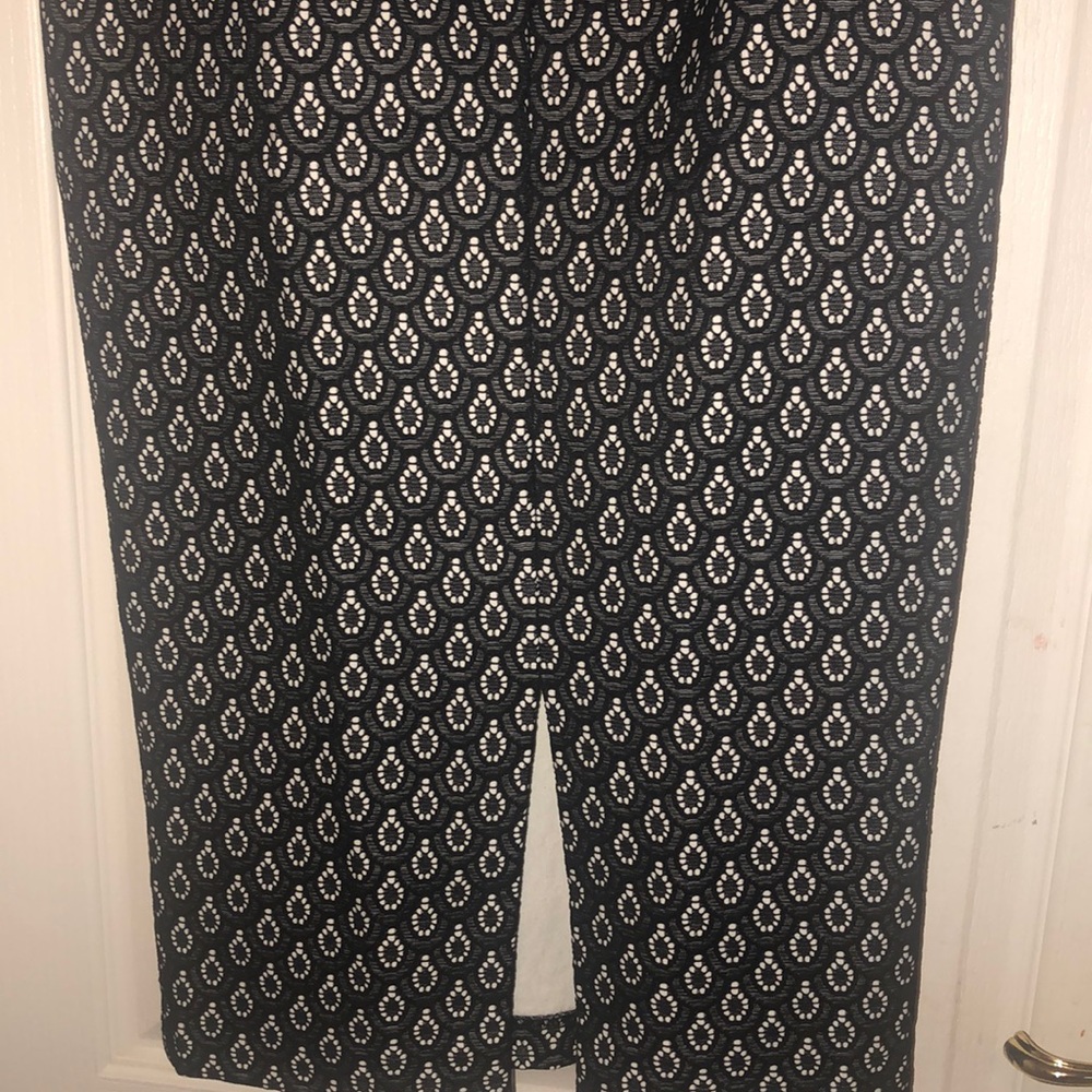 Skirt - Picture 3 of 3